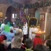 Казачата в храме Серафима Саровского
