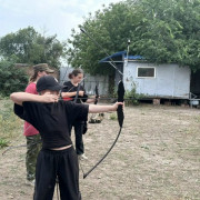 Юные казачата из военно-патриотического клуба «Русичи» продолжают активные тренировки