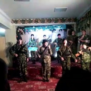 Казачья молодежь поздравила женщин