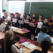 Патриотическое воспитание - приоритетное направление в объединениях казачьей направленнности