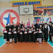14 первоклассников официально вступили в ряды юных казаков