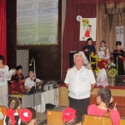 С праздником, край родной!