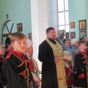 Казачата в храме в праздник Крещения