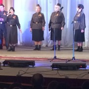 Горящие Свечи молчаливо говорили: «Никто не забыт, ничто не забыто!»