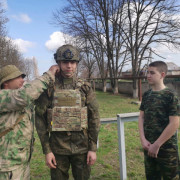 Преодоление спортивно-военной полосы с полной боевой выкладкой в СОШ №12 им. А.В. Суворова