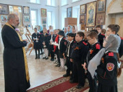 Казачата посетили Крестовоздвиженский храм