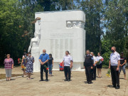 Вновь вспоминает народ и страна Год сорок первый и день лихолетья.